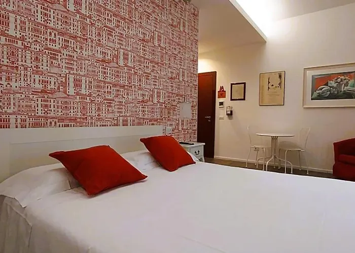 아파트호텔 Marcona24 4*